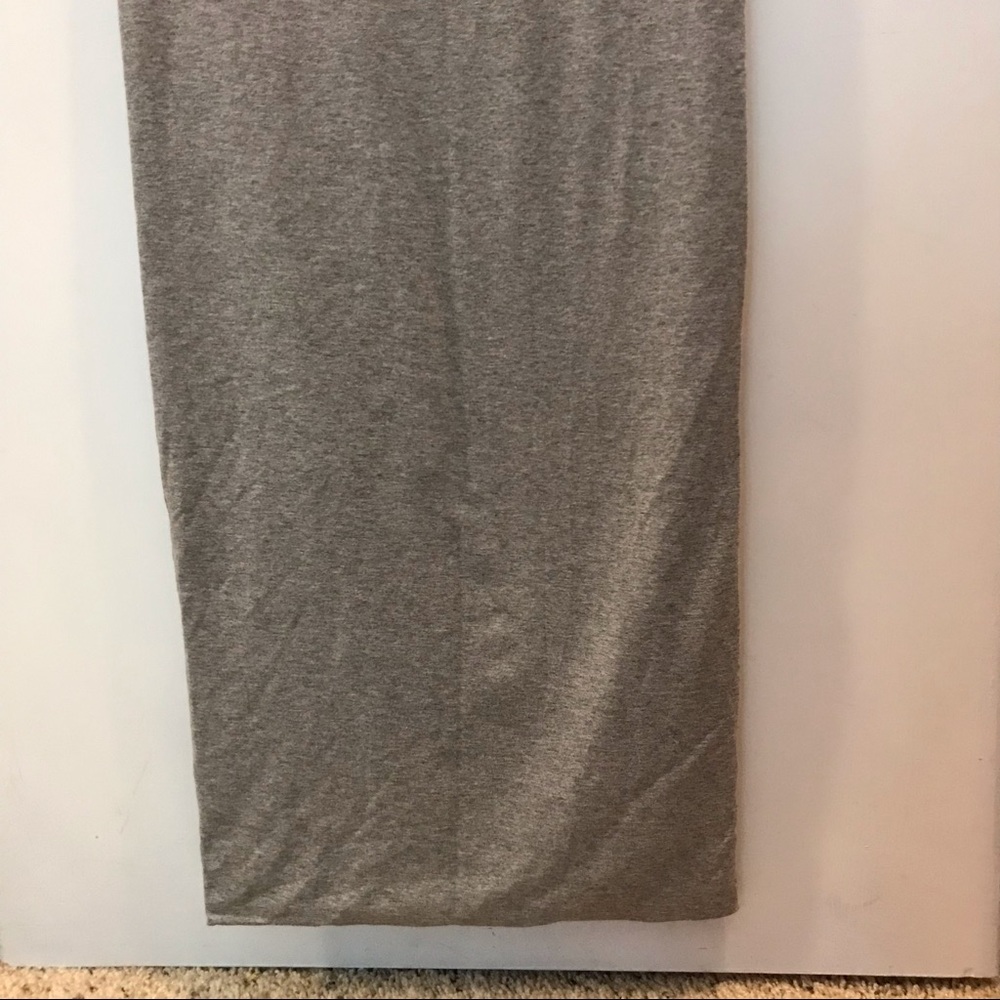 π3/$25π Topshop Gray Maxi Jersey Skirt - Picture 2 of 4